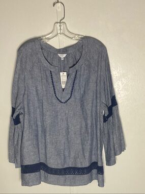 crown & ivy chambray blue embroidered boho blouse